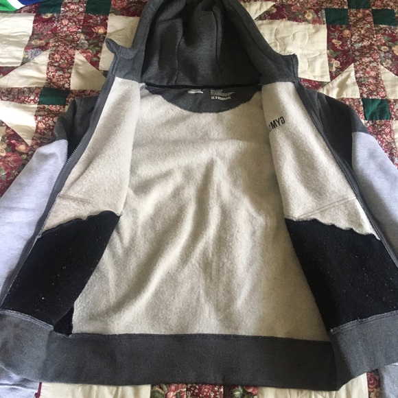 Gymshark Hoodie - Picture 3 of 3